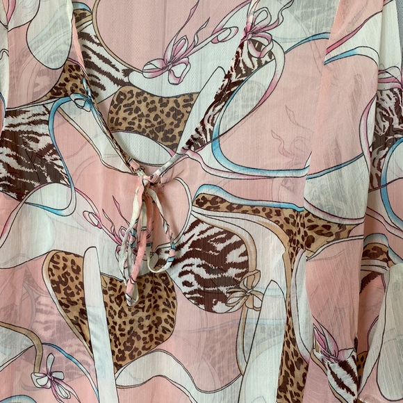 22. Silk “Green” tunic top - Picture 3 of 9